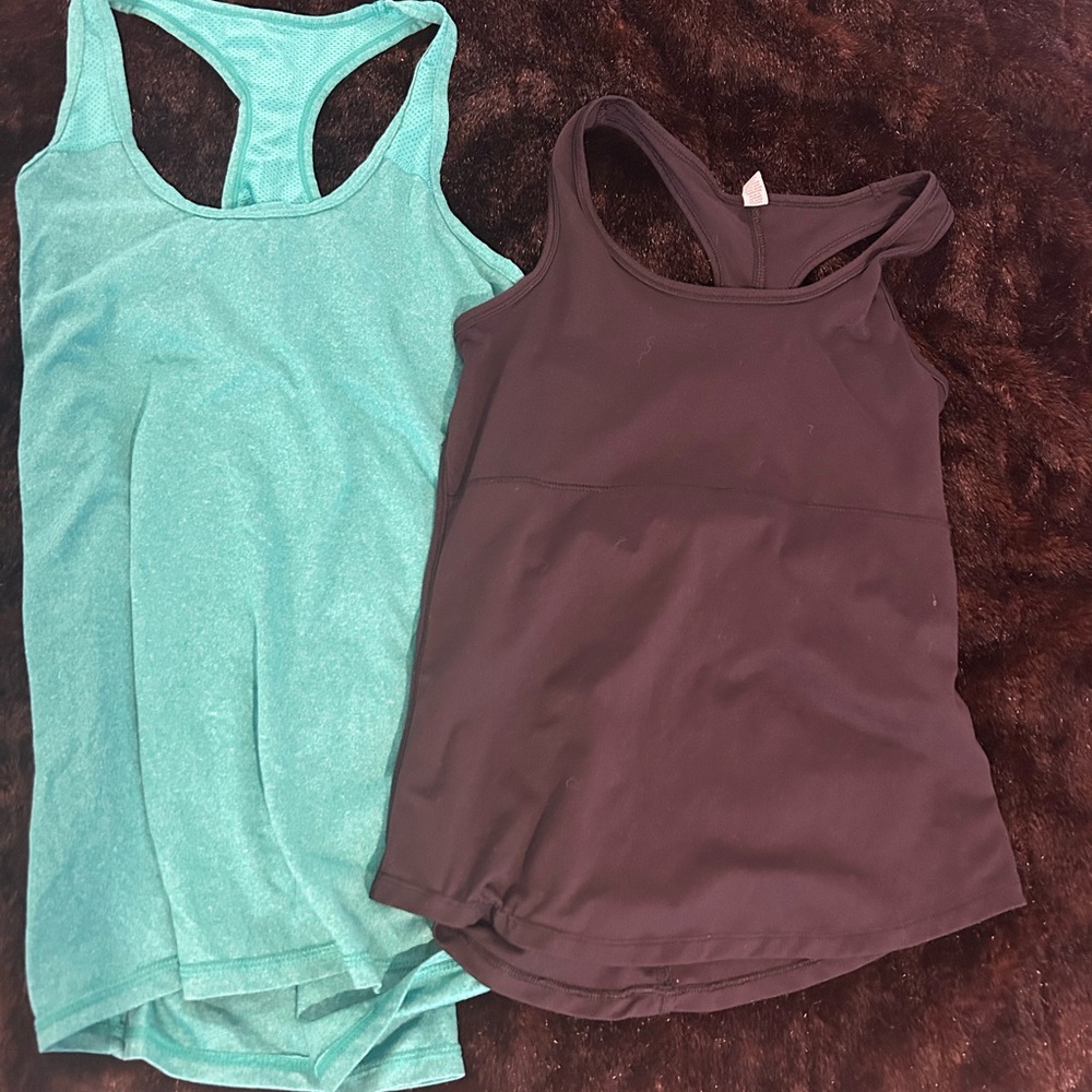 Lot of 2 Women’s Athletic Racerback Tank Tops  Size Small Xersion & Freestyle